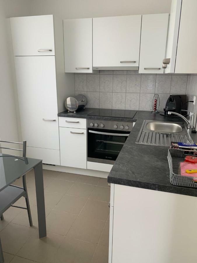 Haus Zur Eiche Private 3,5 Zimmerwohnung Bis Zu 8 Gaeste Chur Exterior photo