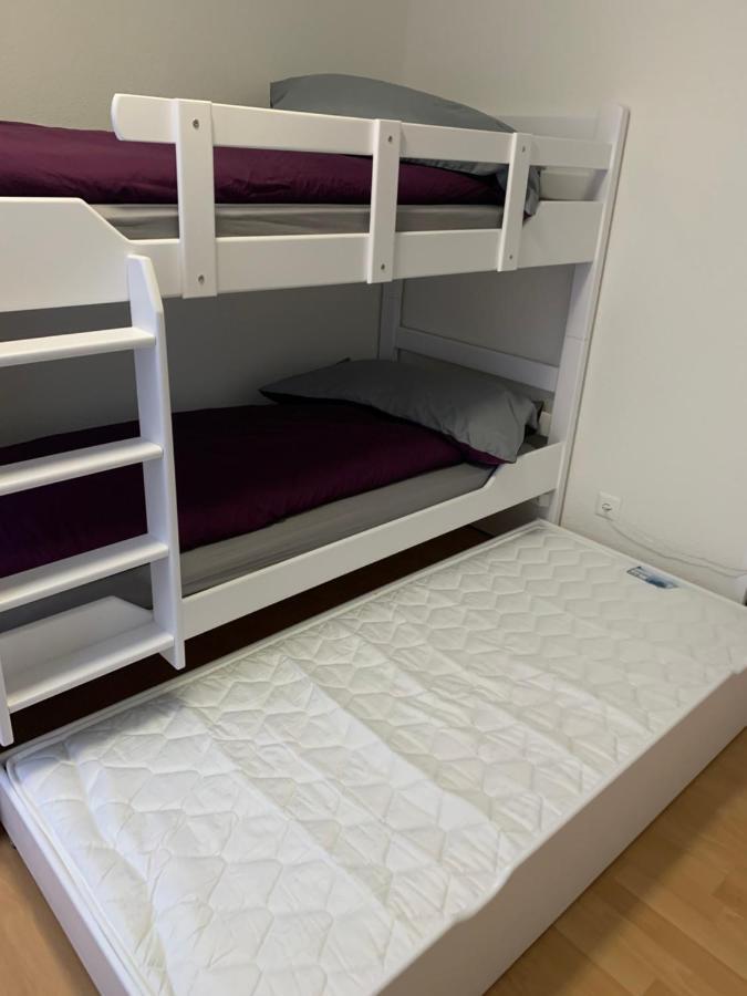Haus Zur Eiche Private 3,5 Zimmerwohnung Bis Zu 8 Gaeste Chur Exterior photo